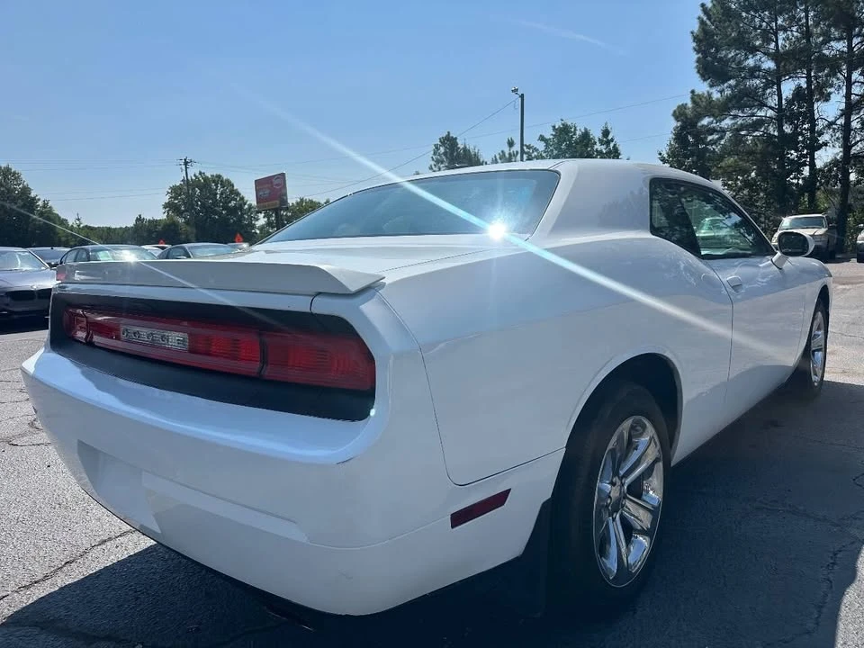 2014 Dodge Challenger 3rd Gen - Image 5 of 20