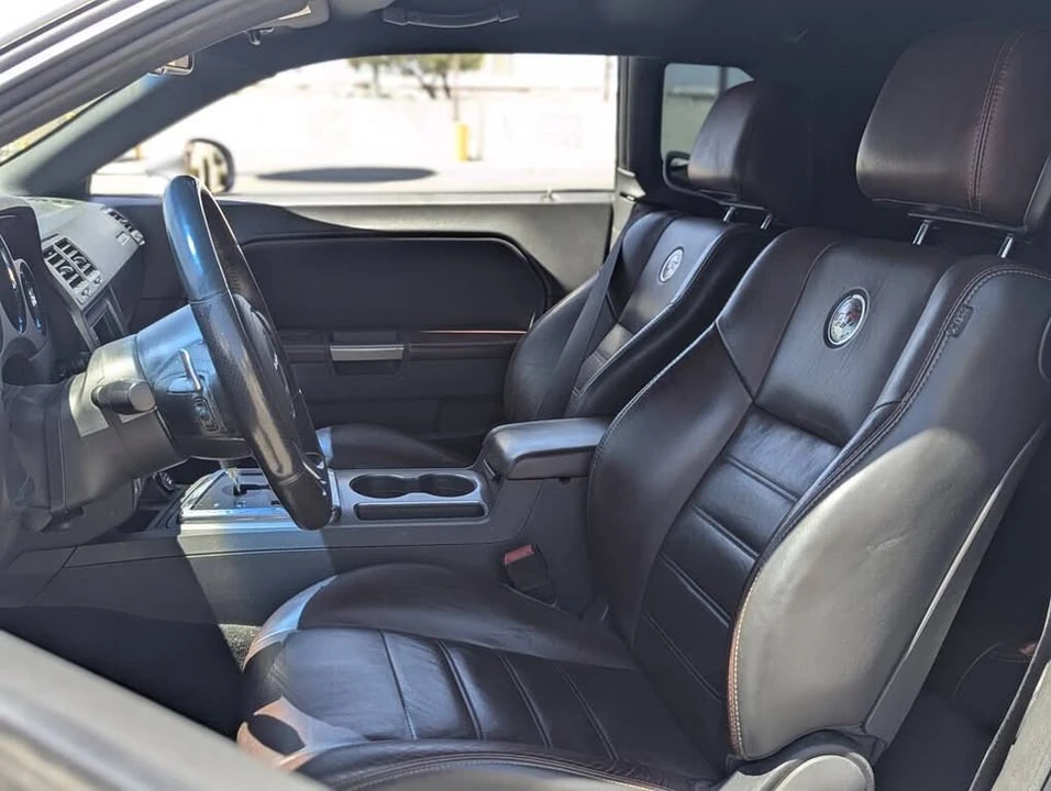 2014 Dodge Challenger 3rd Gen - Image 8 of 10