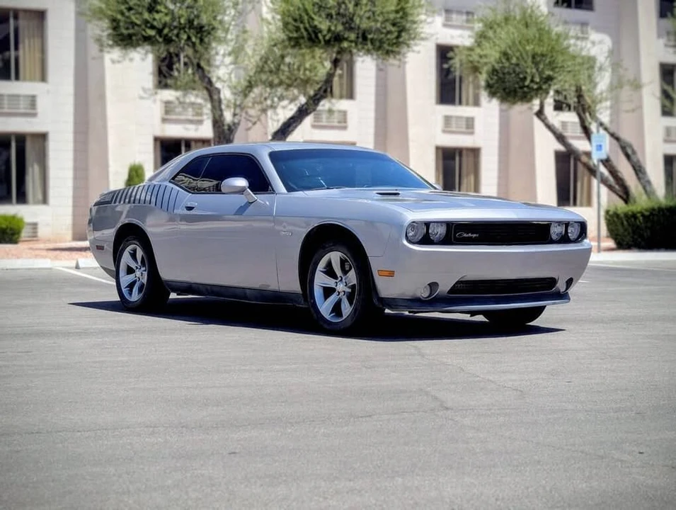 2014 Dodge Challenger 3rd Gen - Image 2 of 10