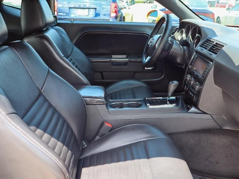 2014 Dodge Challenger 3rd Gen - Image 13 of 19