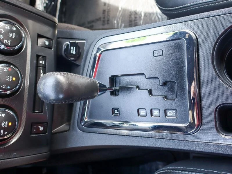2014 Dodge Challenger 3rd Gen - Image 17 of 19