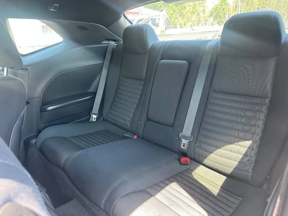 2014 Dodge Challenger 3rd Gen - Image 15 of 20