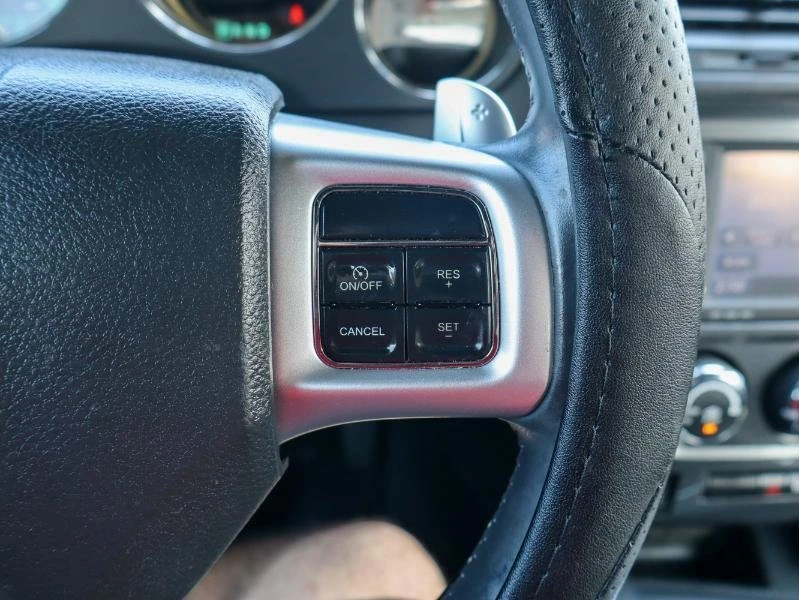 2014 Dodge Challenger 3rd Gen - Image 15 of 19
