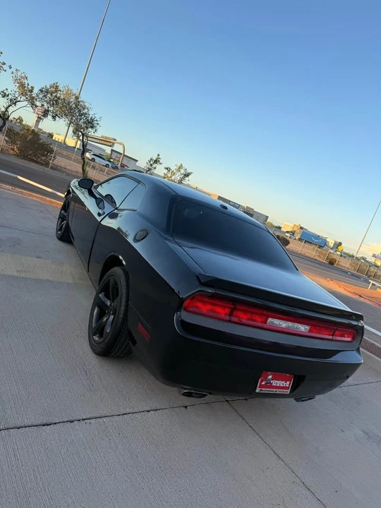 2014 Dodge Challenger 3rd Gen - Image 7 of 9
