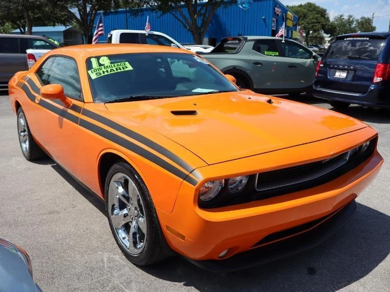 2014 Dodge Challenger 3rd Gen - Image 8 of 19