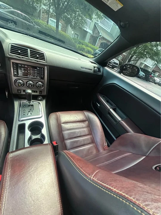 2014 Dodge Challenger 3rd Gen - Image 11 of 12