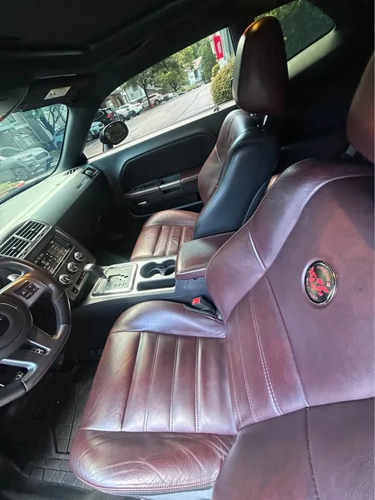 2014 Dodge Challenger 3rd Gen - Image 8 of 12