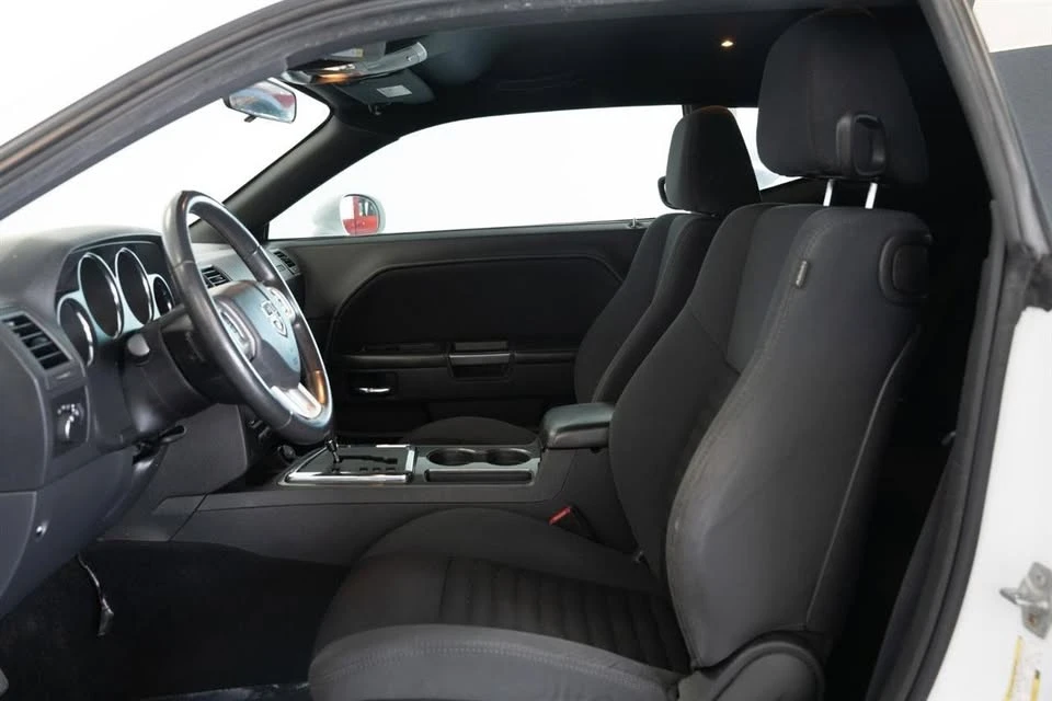 2014 Dodge Challenger 3rd Gen - Image 8 of 15