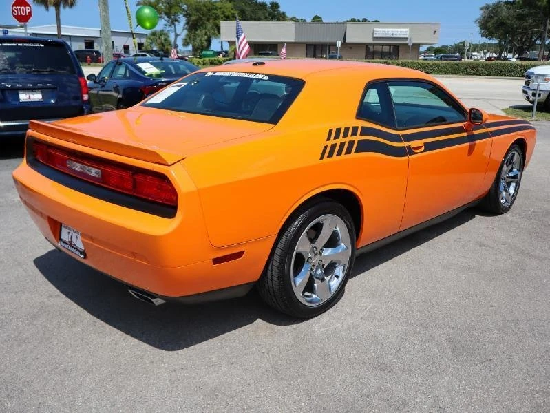 2014 Dodge Challenger 3rd Gen - Image 6 of 19