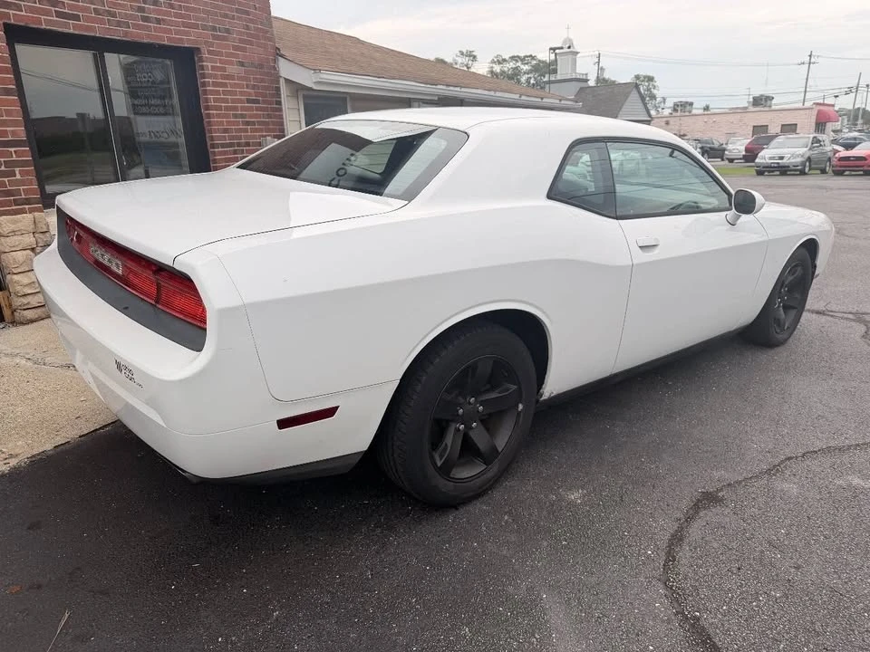 2014 Dodge Challenger 3rd Gen - Image 7 of 20