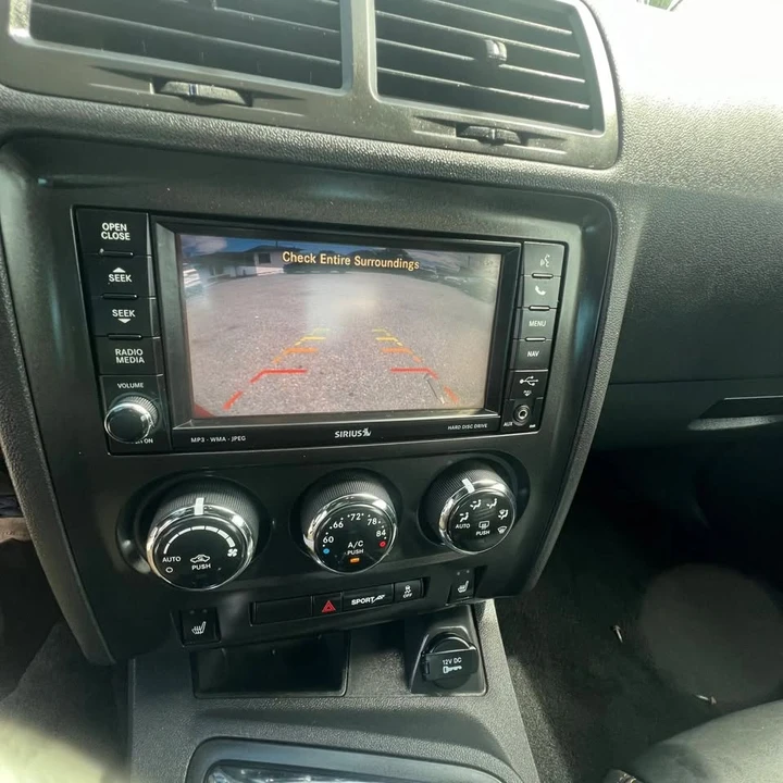 2014 Dodge Challenger 3rd Gen - Image 9 of 20