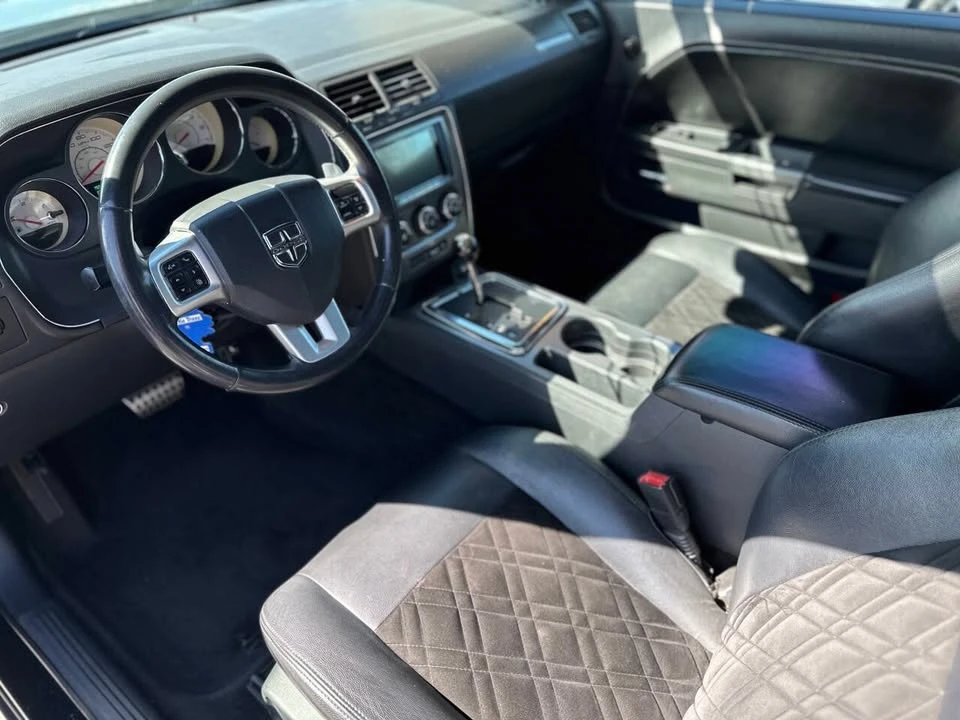 2014 Dodge Challenger 3rd Gen - Image 10 of 20