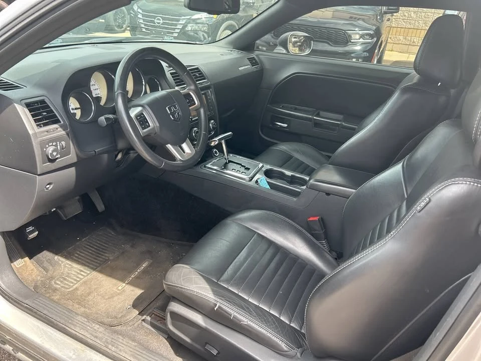 2014 Dodge Challenger 3rd Gen - Image 9 of 11