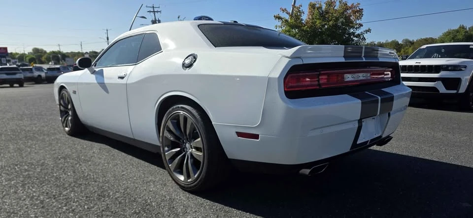 2014 Dodge Challenger 3rd Gen - Image 7 of 16
