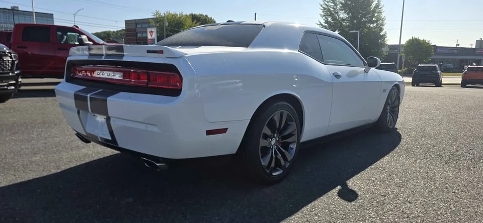 2014 Dodge Challenger 3rd Gen - Image 5 of 16