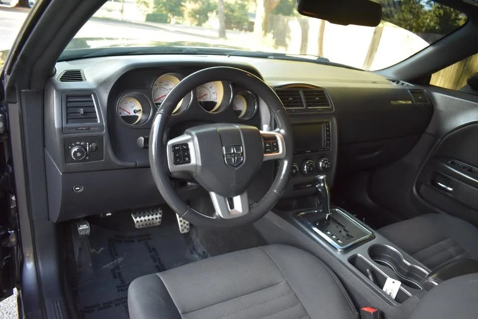 2014 Dodge Challenger 3rd Gen - Image 12 of 20