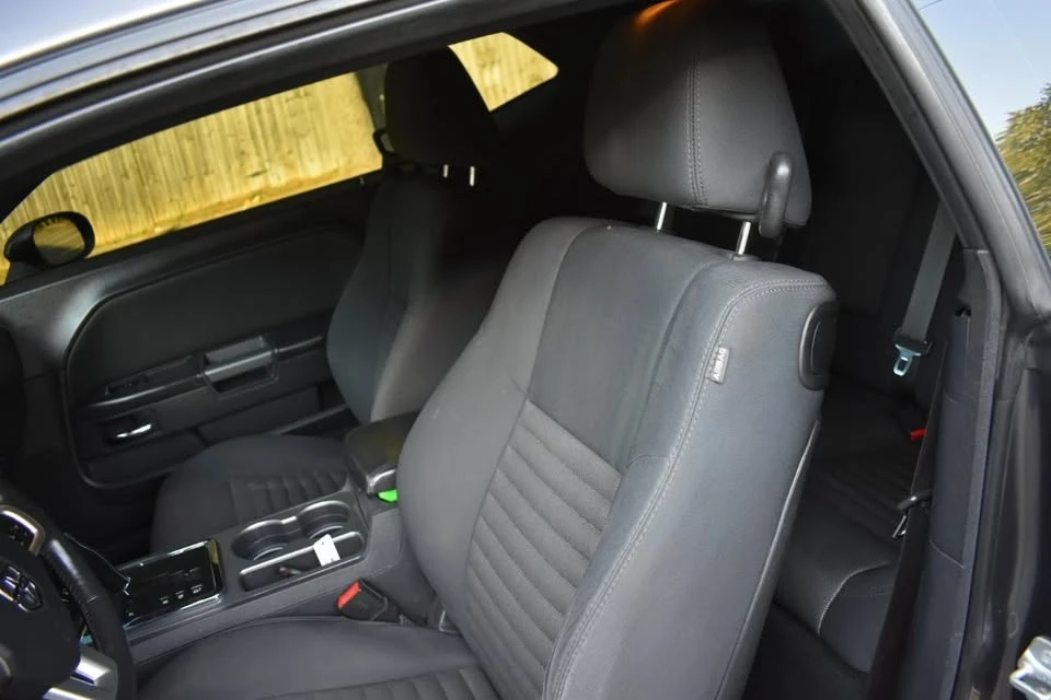2014 Dodge Challenger 3rd Gen - Image 11 of 20