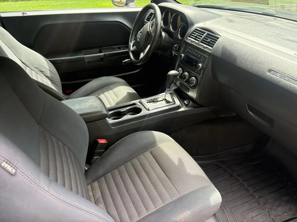 2014 Dodge Challenger 3rd Gen - Image 7 of 13