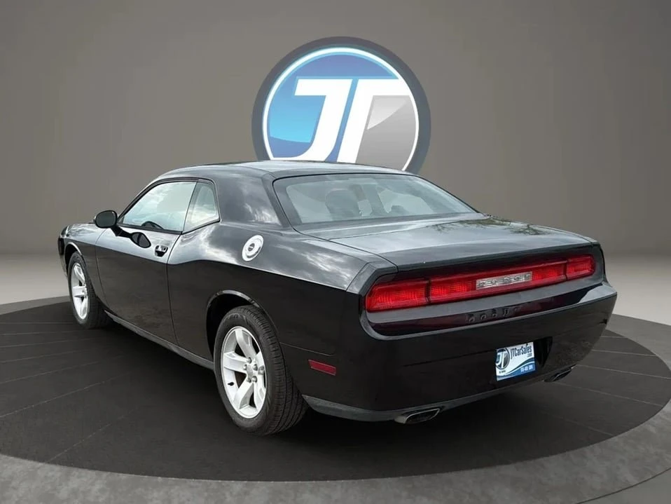 2014 Dodge Challenger 3rd Gen - Image 10 of 20