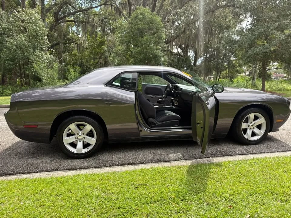 2014 Dodge Challenger 3rd Gen - Image 13 of 13