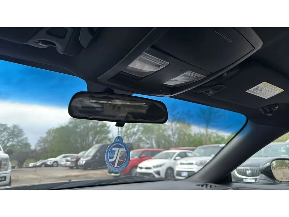 2014 Dodge Challenger 3rd Gen - Image 16 of 20