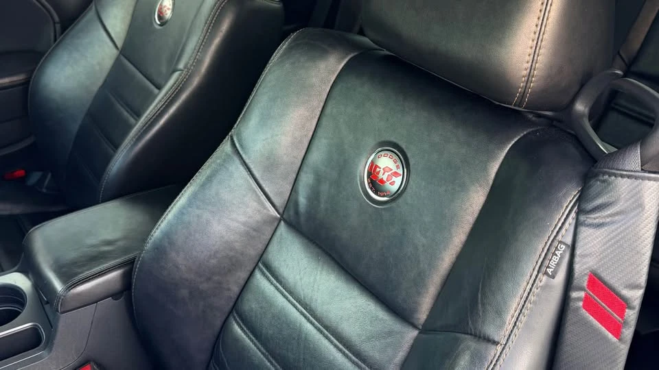 2014 Dodge Challenger 3rd Gen - Image 9 of 10