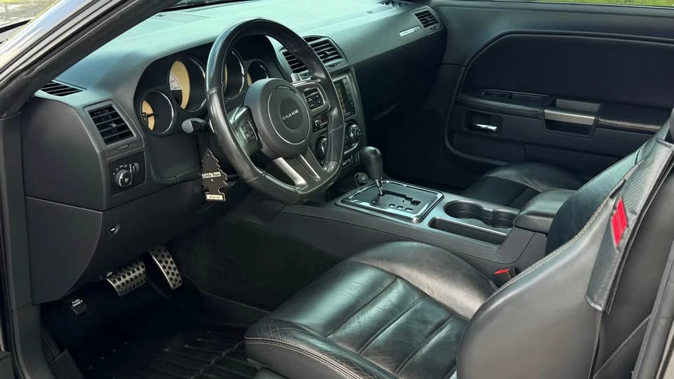 2014 Dodge Challenger 3rd Gen - Image 7 of 10