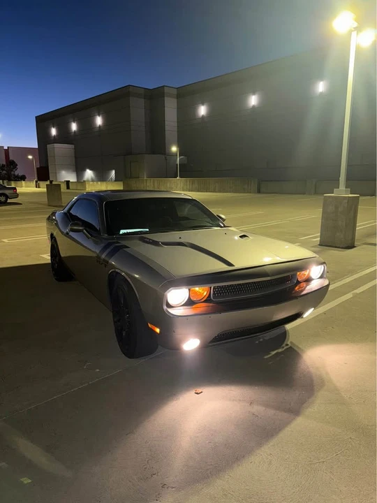 2014 Dodge Challenger 3rd Gen - Image 5 of 7