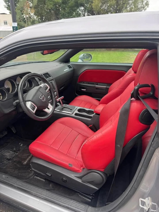 2014 Dodge Challenger 3rd Gen - Image 8 of 9
