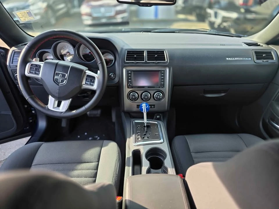 2014 Dodge Challenger 3rd Gen - Image 8 of 10