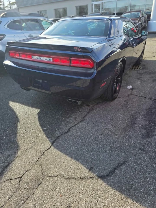 2014 Dodge Challenger 3rd Gen - Image 4 of 10