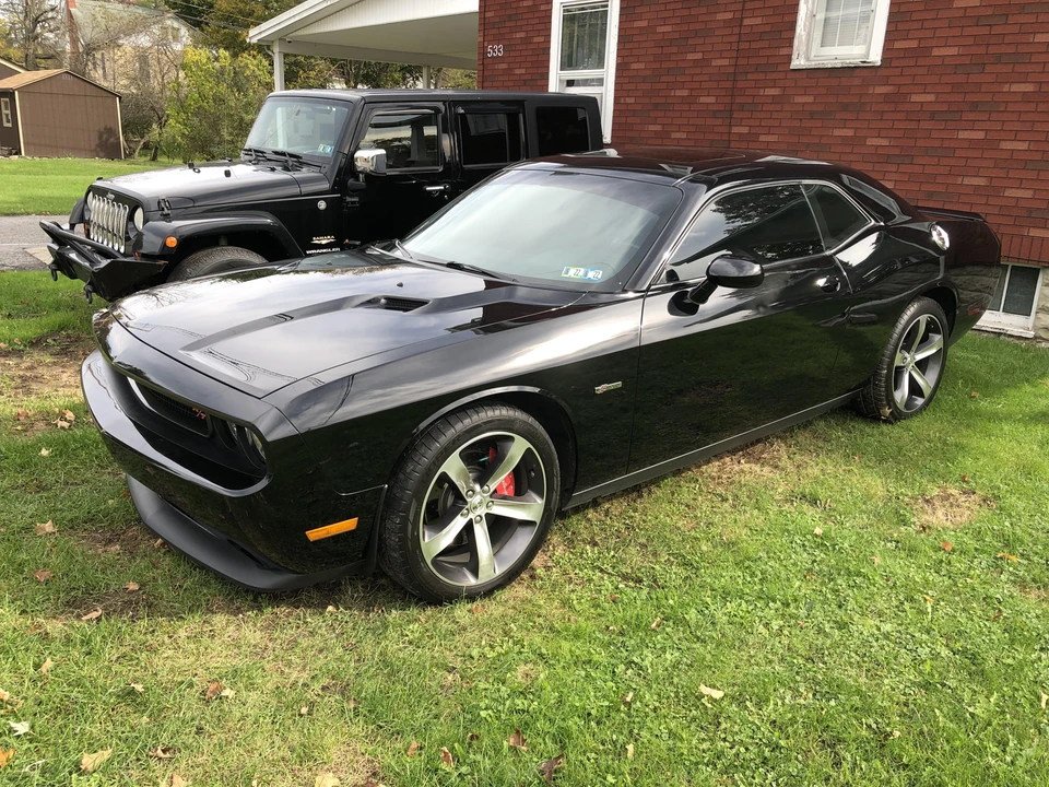 2014 Dodge Challenger 3rd Gen - Image 7 of 31
