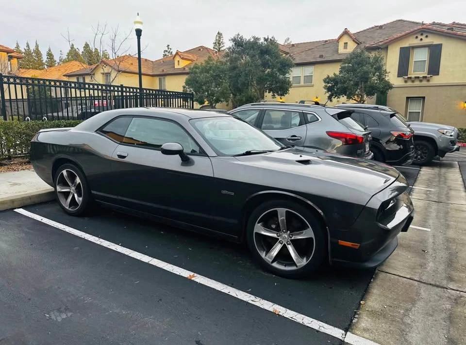 2014 Dodge Challenger 3rd Gen - Image 3 of 9