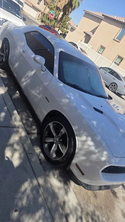 2014 Dodge Challenger 3rd Gen - Image 2 of 4