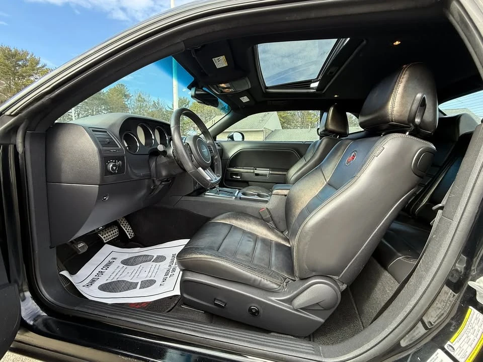 2014 Dodge Challenger 3rd Gen - Image 9 of 20