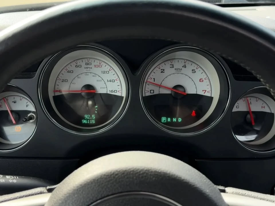 2014 Dodge Challenger 3rd Gen - Image 13 of 20
