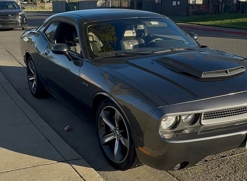 2014 Dodge Challenger 3rd Gen - Image 3 of 3