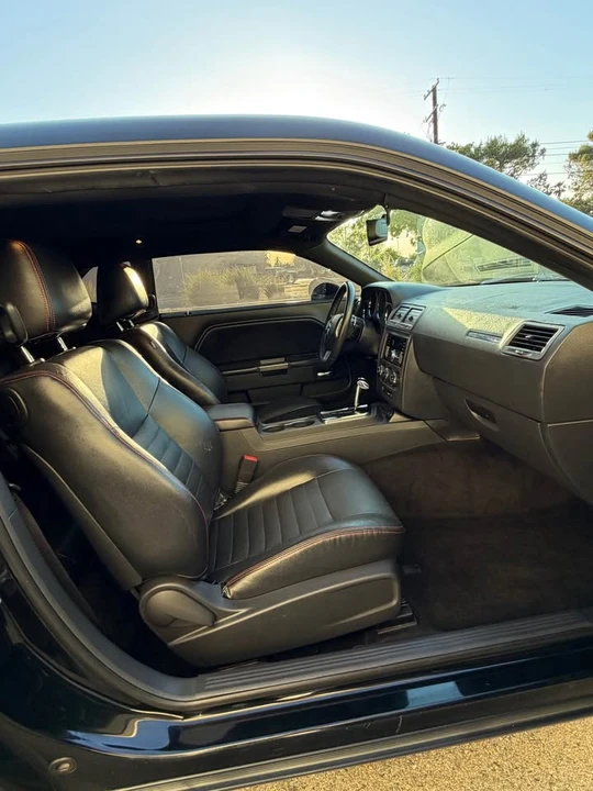 2014 Dodge Challenger 3rd Gen - Image 7 of 18
