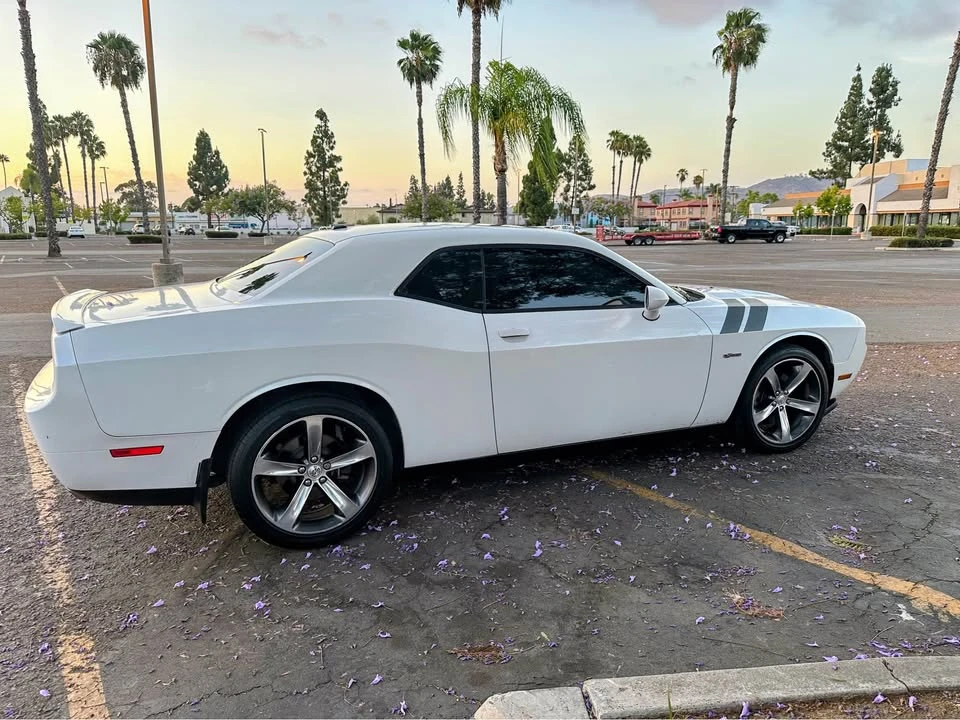 2014 Dodge Challenger 3rd Gen - Image 8 of 20