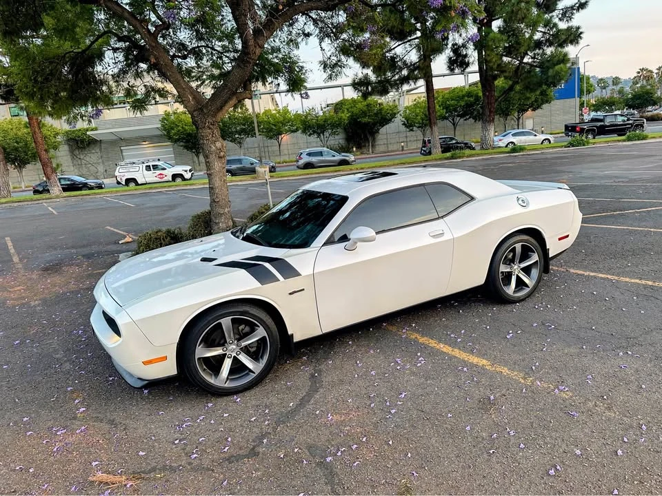 2014 Dodge Challenger 3rd Gen - Image 14 of 20