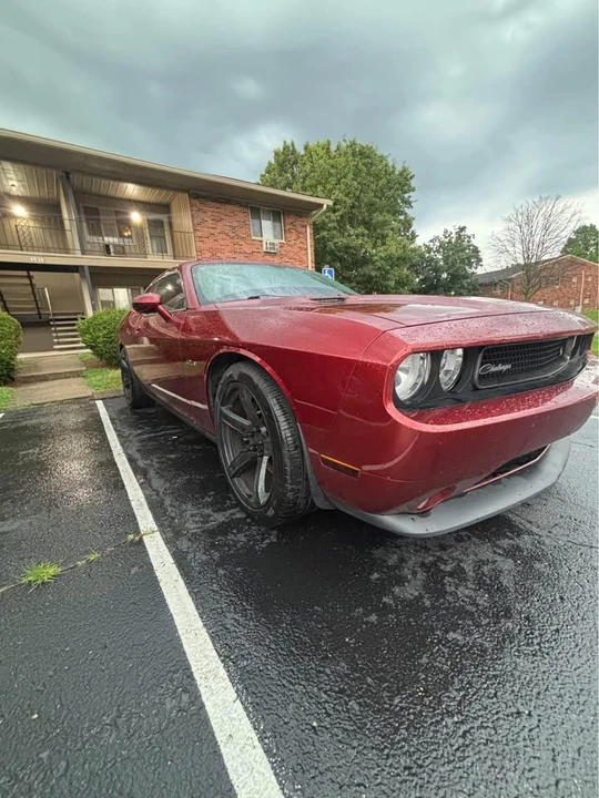 2014 Dodge Challenger 3rd Gen - Image 3 of 13