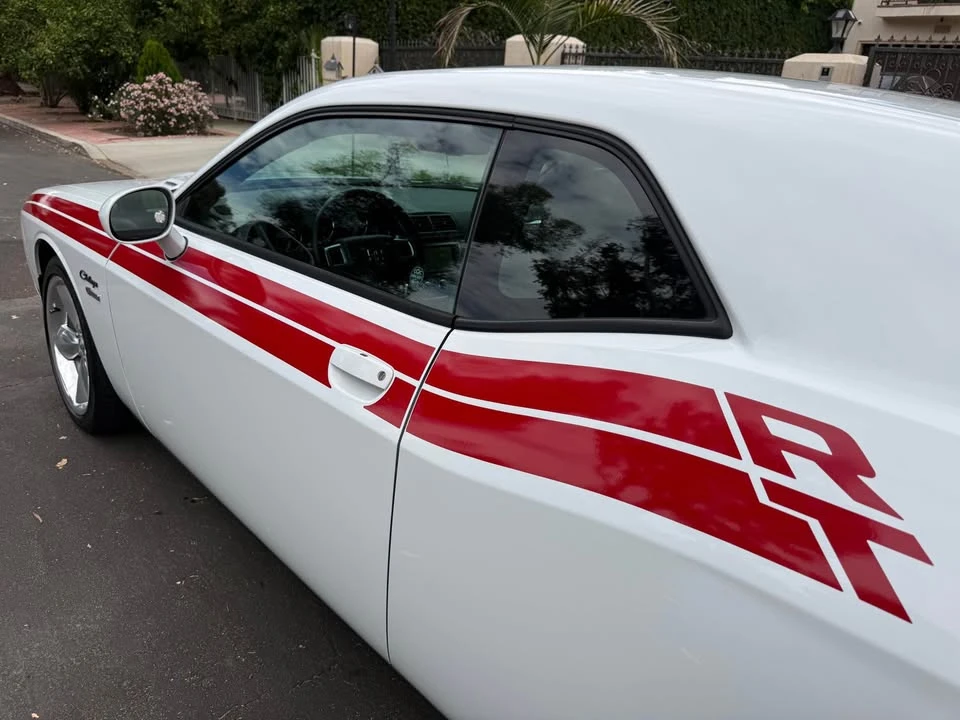 2014 Dodge Challenger 3rd Gen - Image 11 of 17