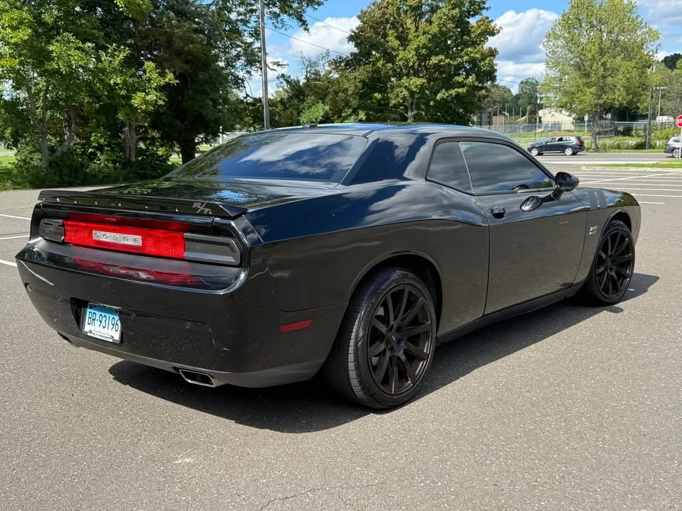 2014 Dodge Challenger 3rd Gen - Image 5 of 16