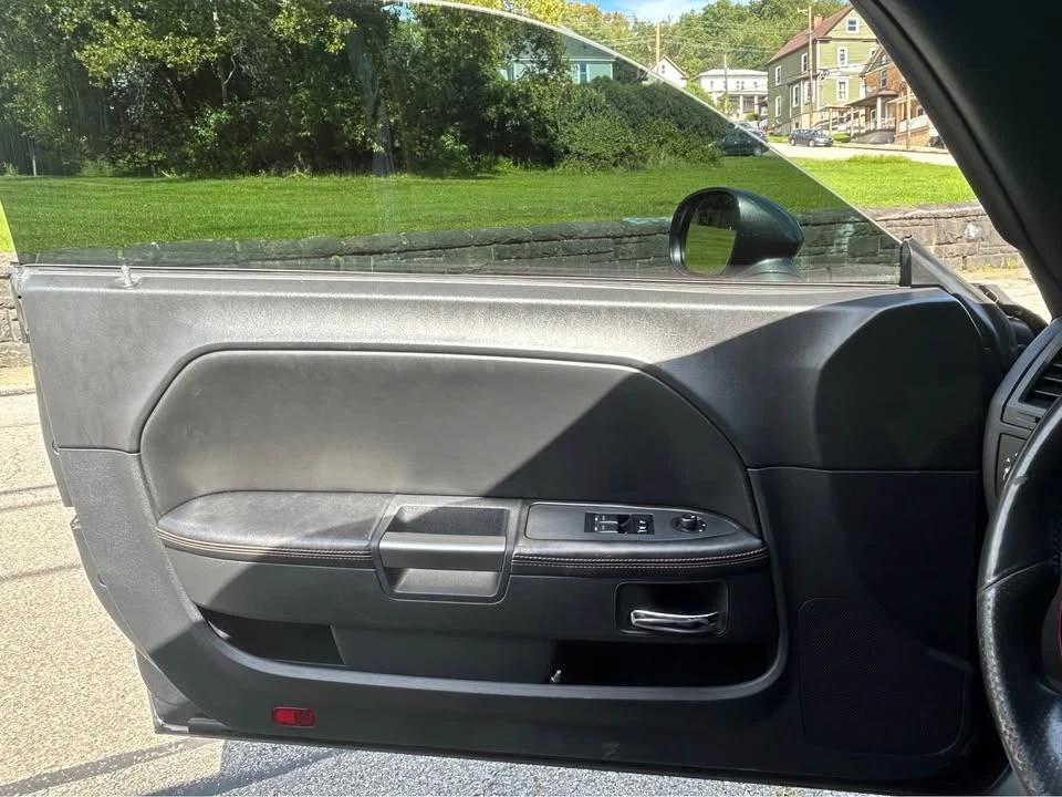 2014 Dodge Challenger 3rd Gen - Image 13 of 16