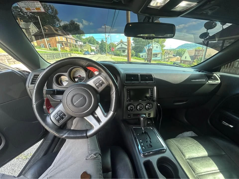 2014 Dodge Challenger 3rd Gen - Image 10 of 16