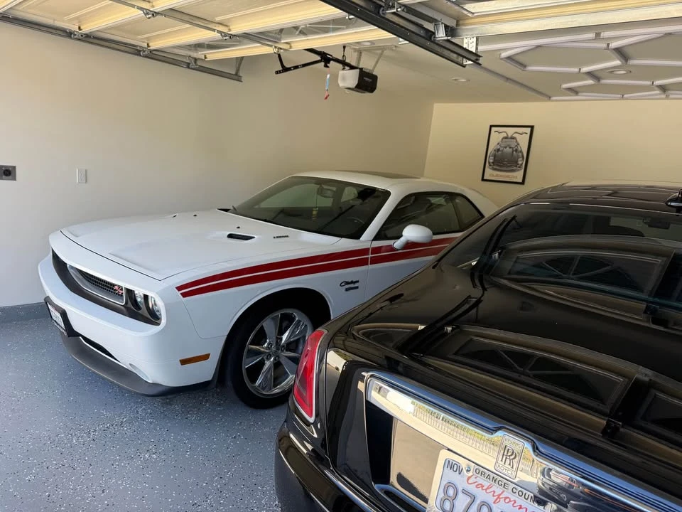 2014 Dodge Challenger 3rd Gen - Image 16 of 17