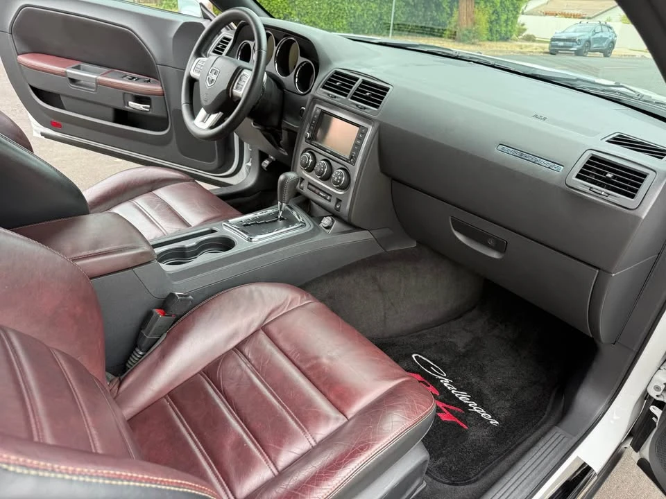 2014 Dodge Challenger 3rd Gen - Image 6 of 17