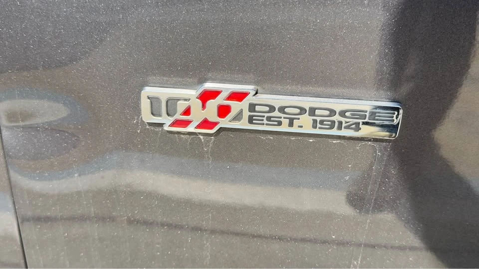 2014 Dodge Challenger 3rd Gen - Image 2 of 5