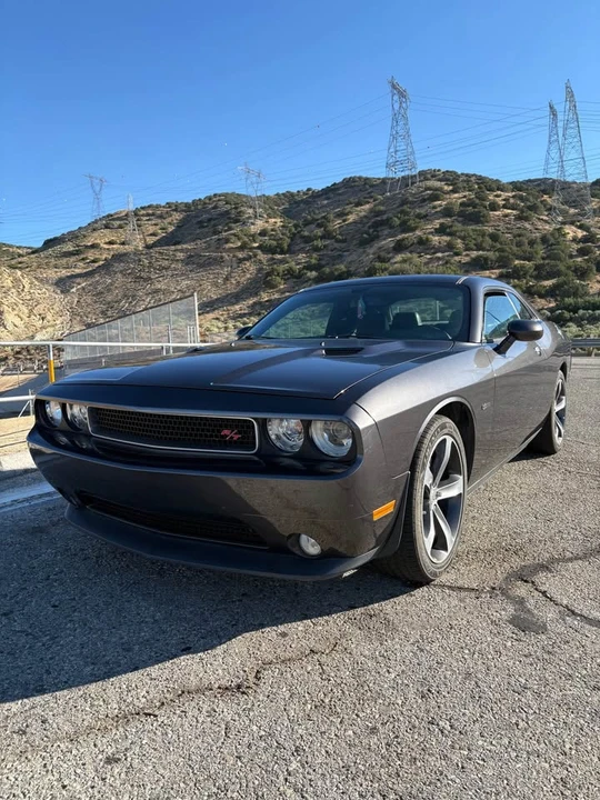 2014 Dodge Challenger 3rd Gen - Image 7 of 8