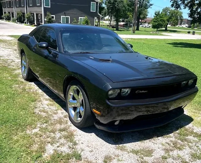2014 Dodge Challenger 3rd Gen - Image 2 of 14